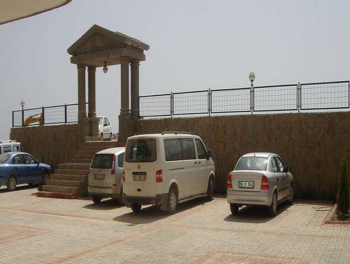 Image 4